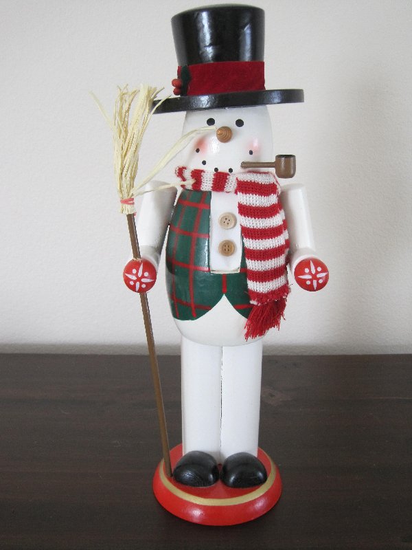 Snowmen Nutcrackers
